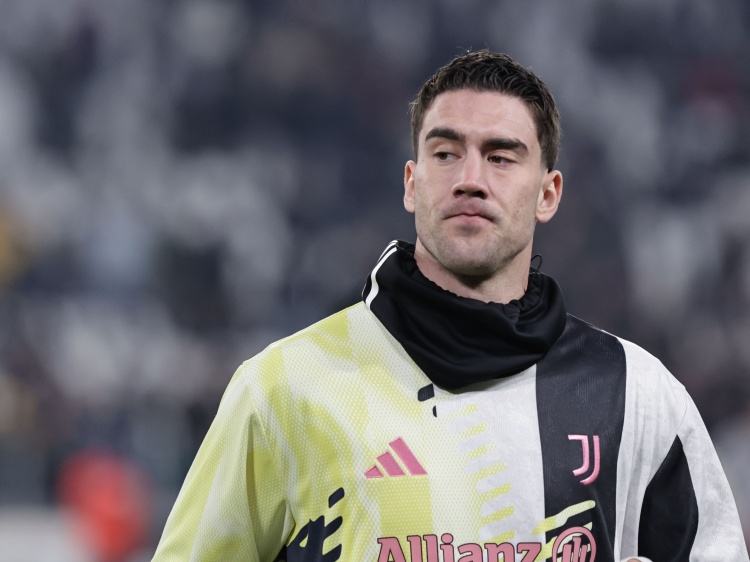 STAR SPORTS下载-记者：DV9想明夏免签拿1000万签字费和1000万年薪，国米已联系他